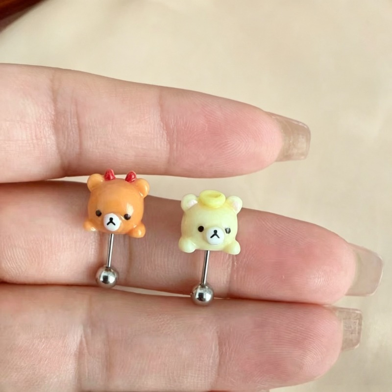 かわいいリラックマスタッドピアスチタン鋼漫画リラックスベアピ - Body Jewelry Lot のレビューと価格