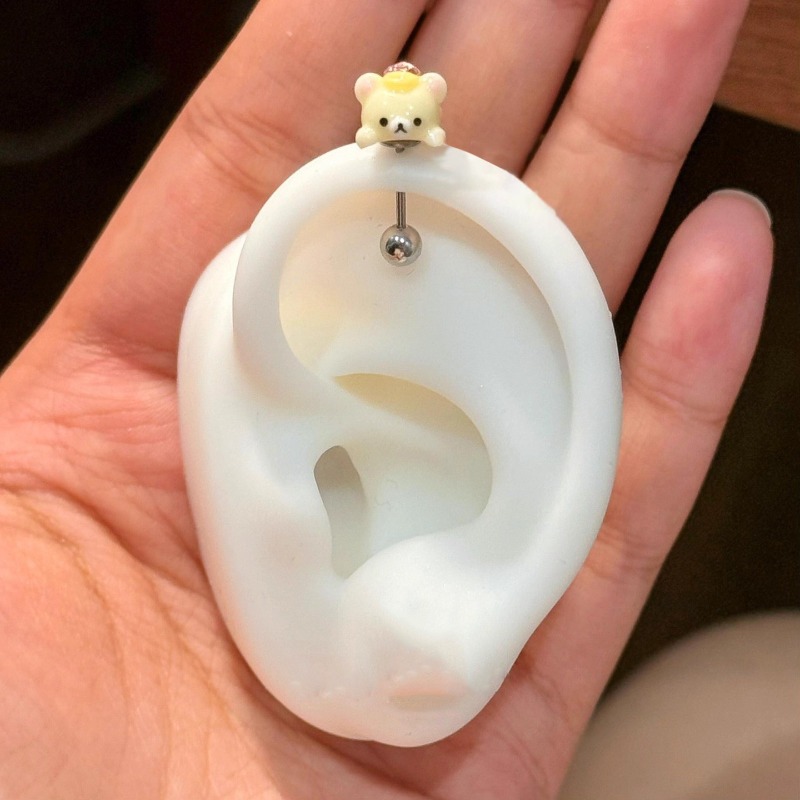 かわいいリラックマスタッドピアスチタン鋼漫画リラックスベアピ - Body Jewelry Lot のレビューと価格