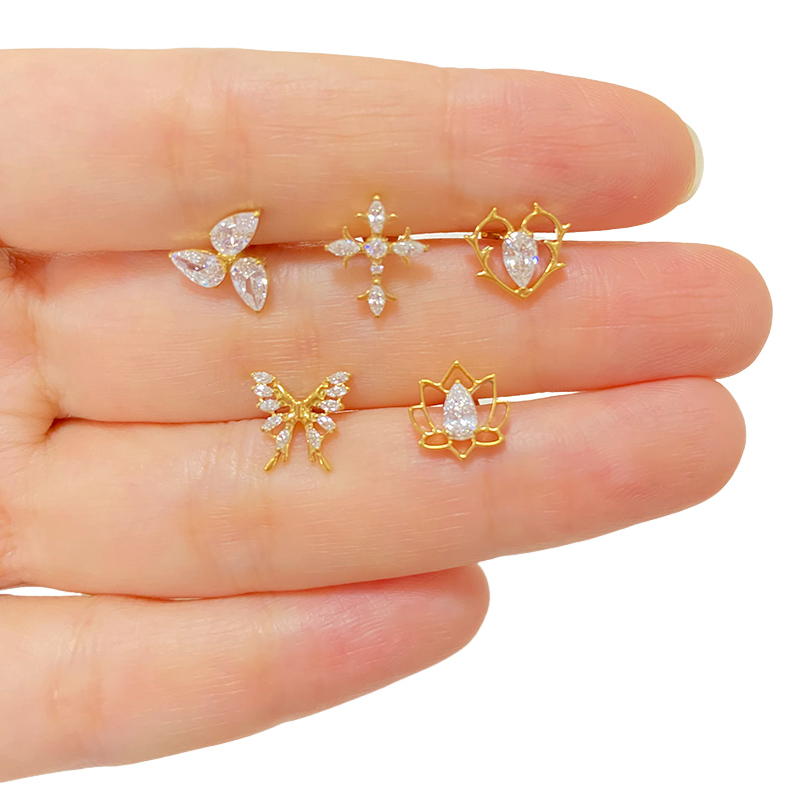 ASTM F136チタン製イヤピアス、バタフライロータスイヤ - Body Jewelry Factory のレビューと価格